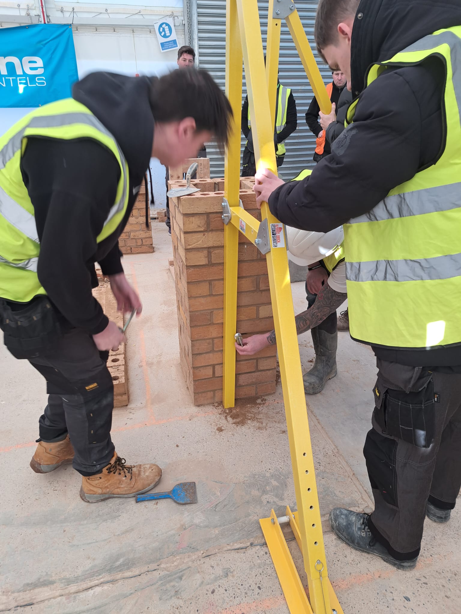 WhatsApp Image 2024-01-18 at 18.47.33 (1)