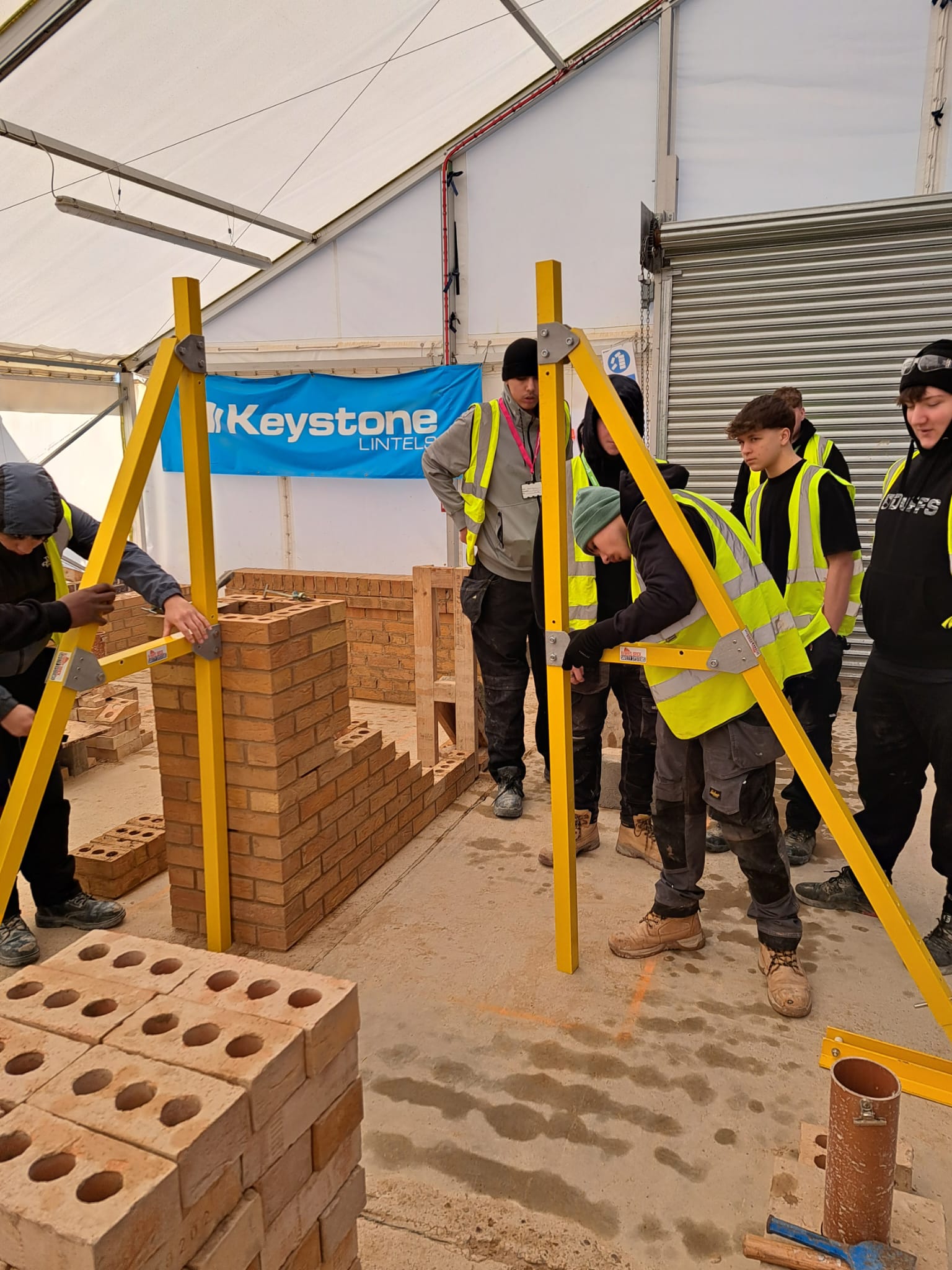 WhatsApp Image 2024-01-18 at 18.47.33 (5)